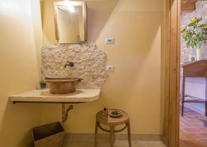 بيت ضيافة Corte Formigar SantʼAmbrogio di Valpolicella